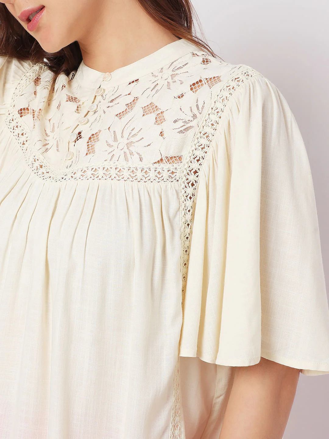 Off-White Lace Loose Fit Top - Image 6