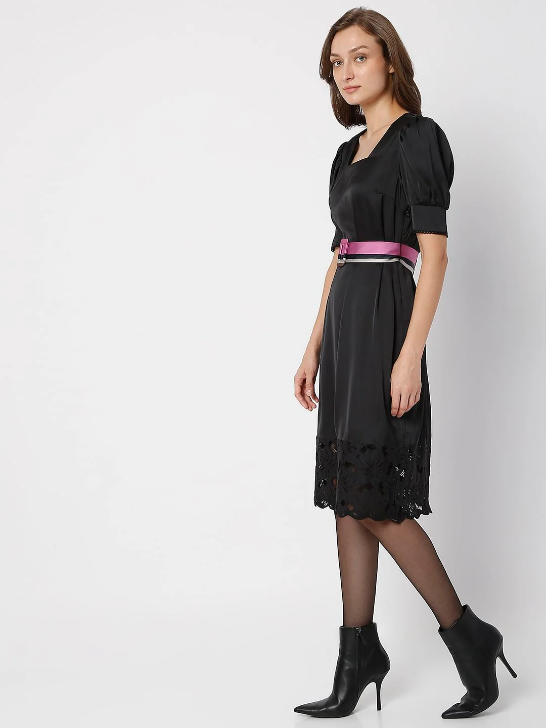 Black Lace Detail Midi Dress - Image 3