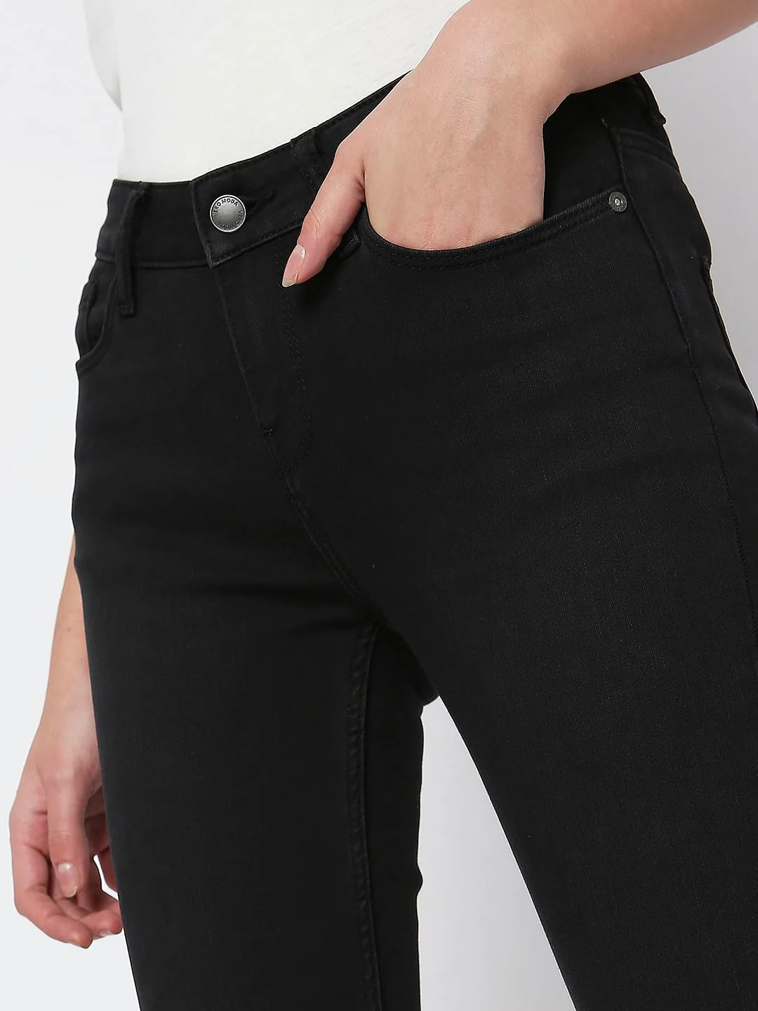 Black Mid Rise Skinny Jeans - Image 5