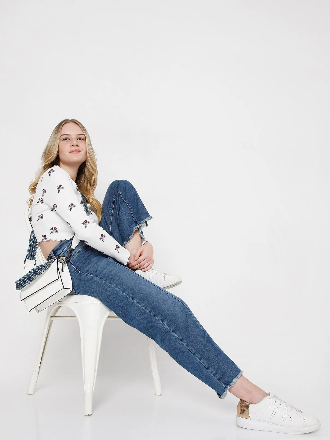Blue High Rise Straight Fit Jeans
