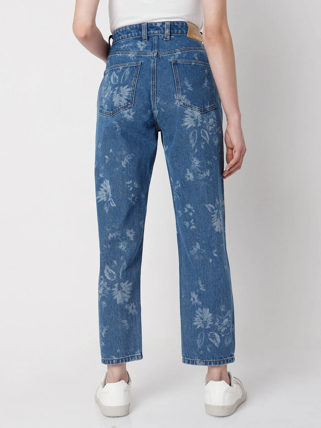 Blue High Waist Printed Mom Jeans - Image 4