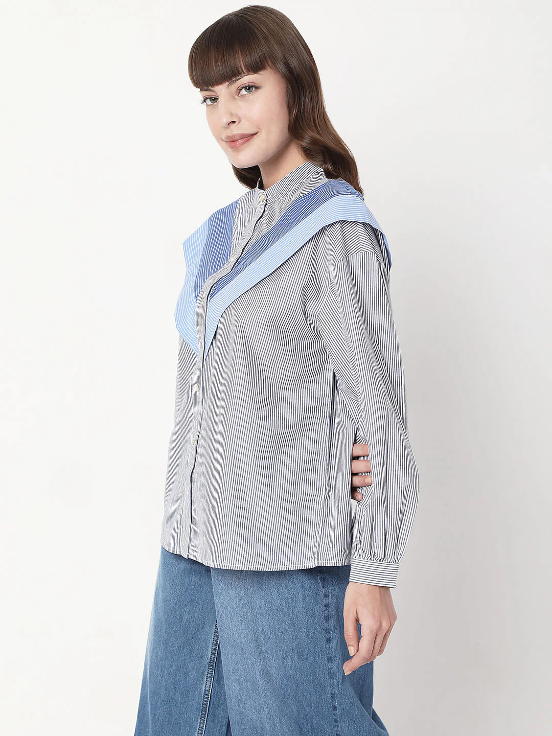 Black Vertical Stripe Shirt - Image 3