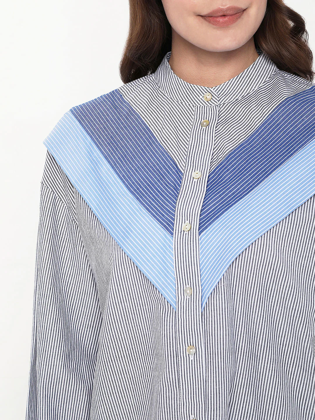 Black Vertical Stripe Shirt - Image 6