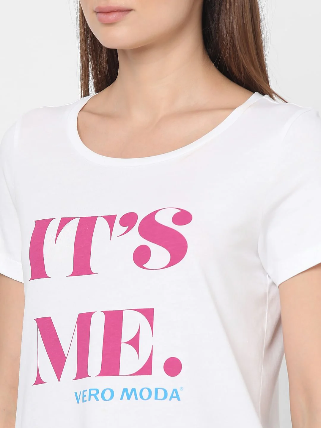 White It'S Me Text T-Shirt - Image 6