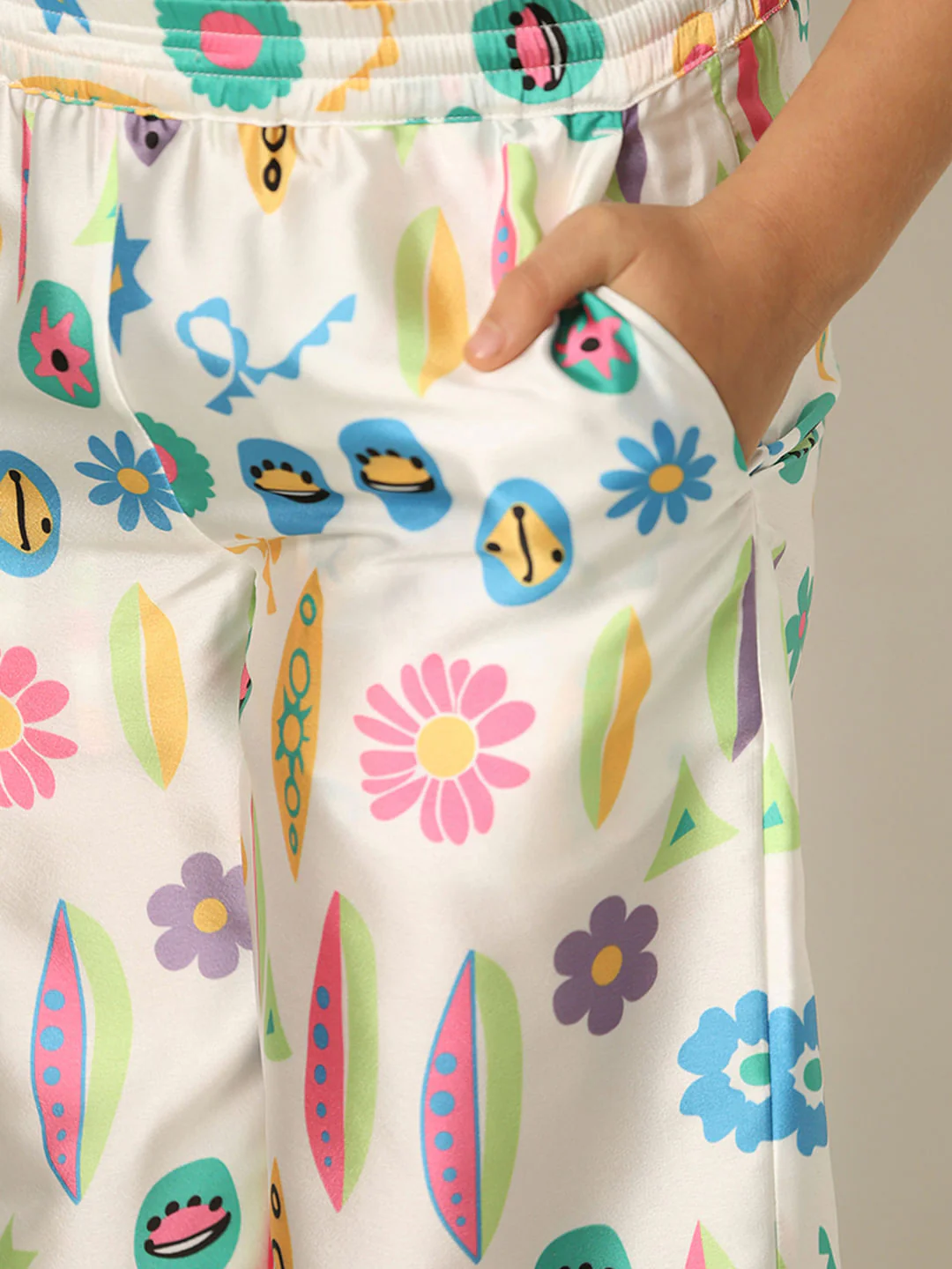 White Printed Co-Ord Set Pants - Image 4