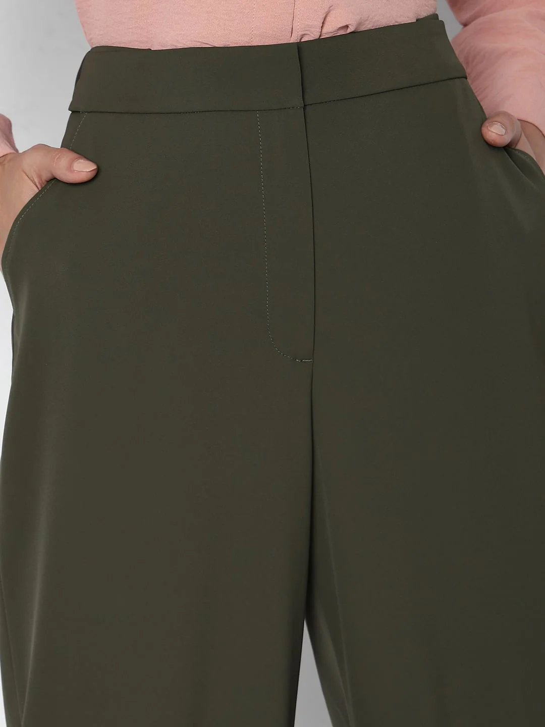 Green High Rise Straight Fit Pants - Image 8
