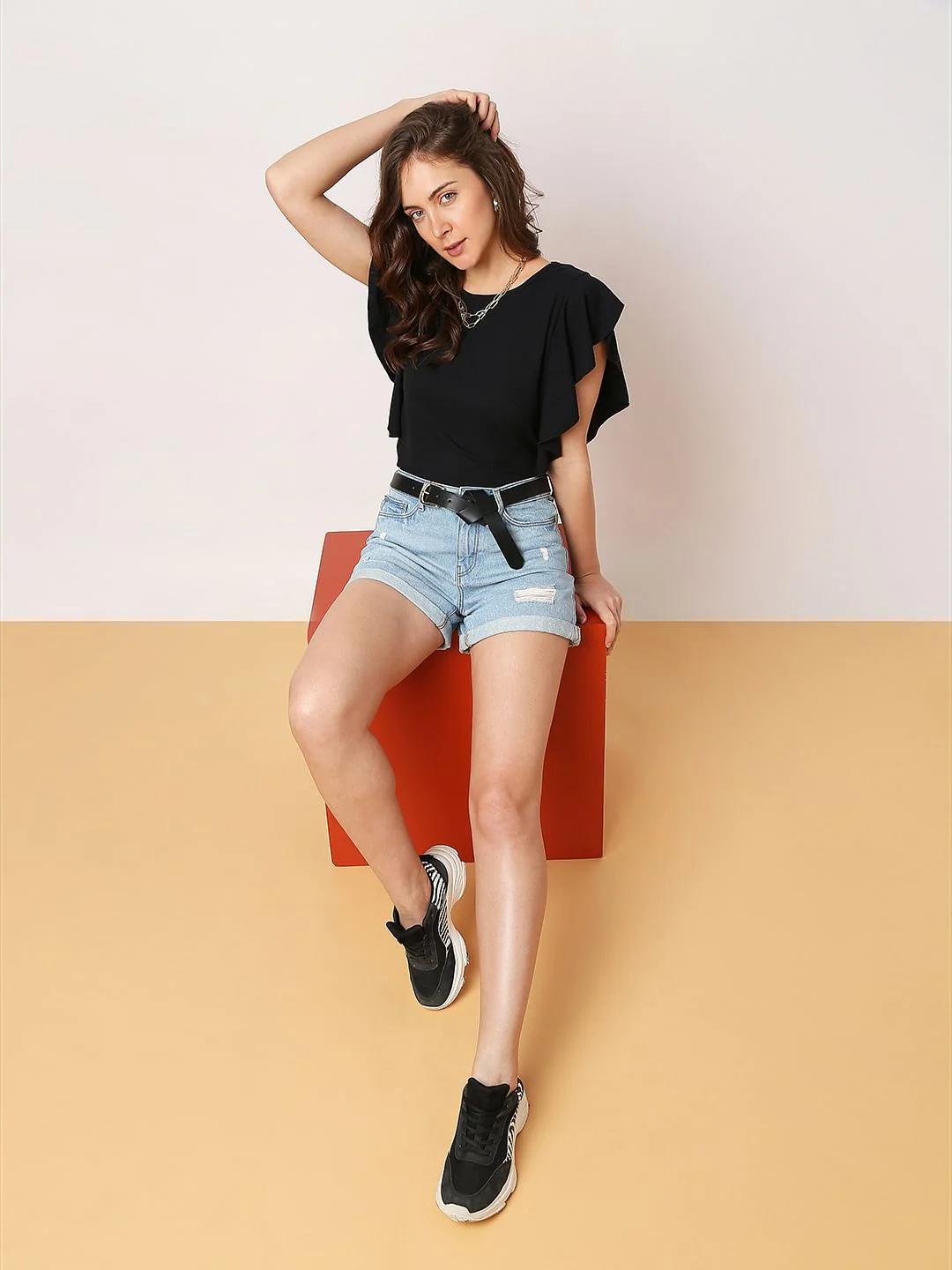 Black Short Sleeves Top