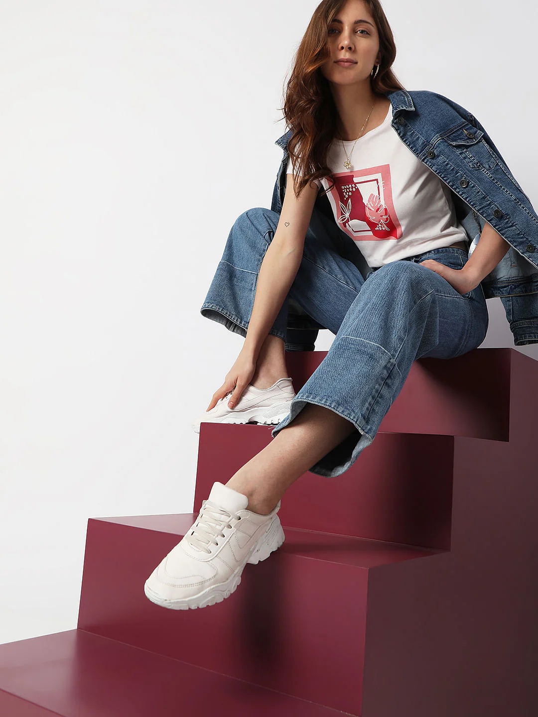 White Graphic Print T-Shirt