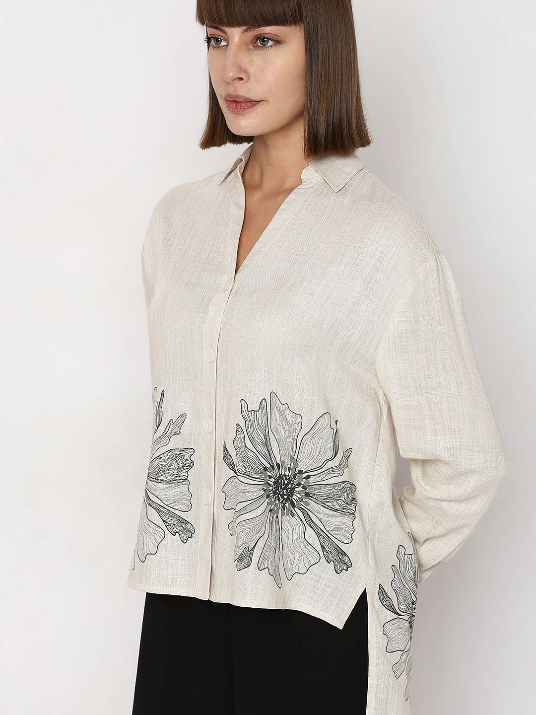 Off-White Floral Asymmetric Shirt - Image 6