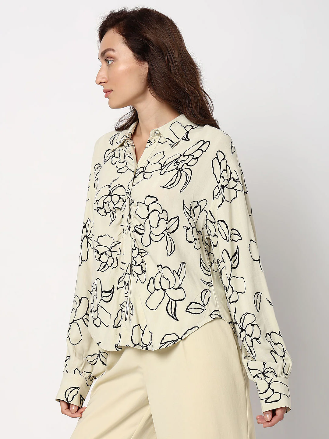 White Floral Print Regular Fit Shirt - Image 3