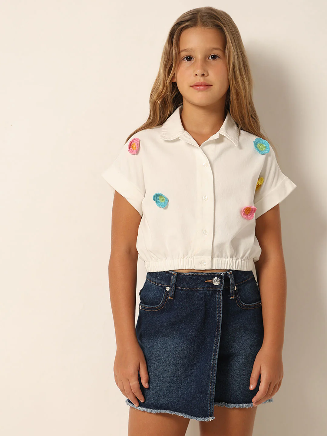 White Crochet Flower Detail Shirt - Image 2