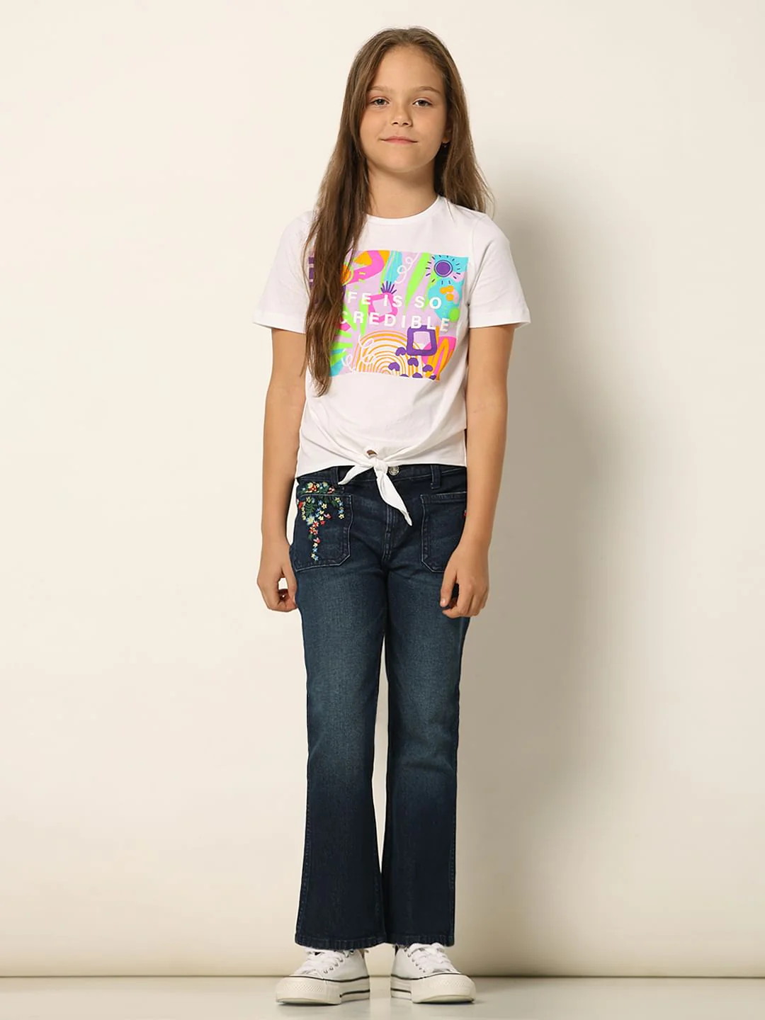 White Graphic Print T-Shirt - Image 5