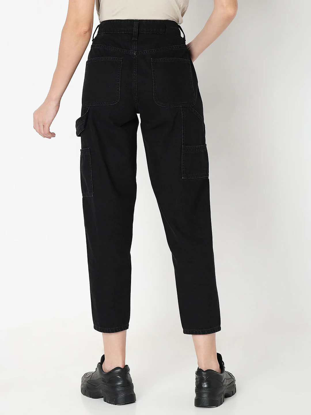 Black Mid Rise Straight Fit Jeans - Image 4