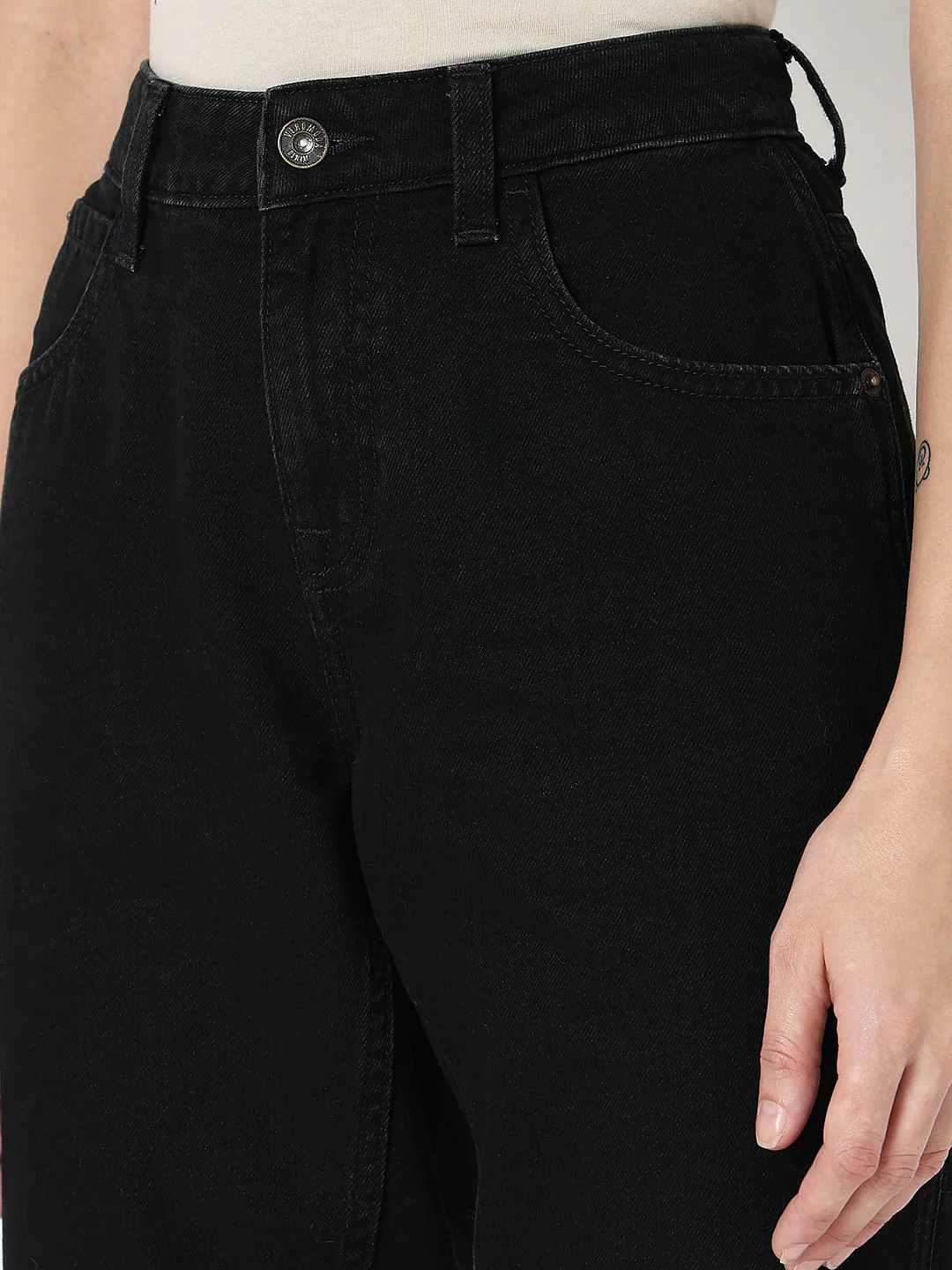 Black Mid Rise Straight Fit Jeans - Image 8