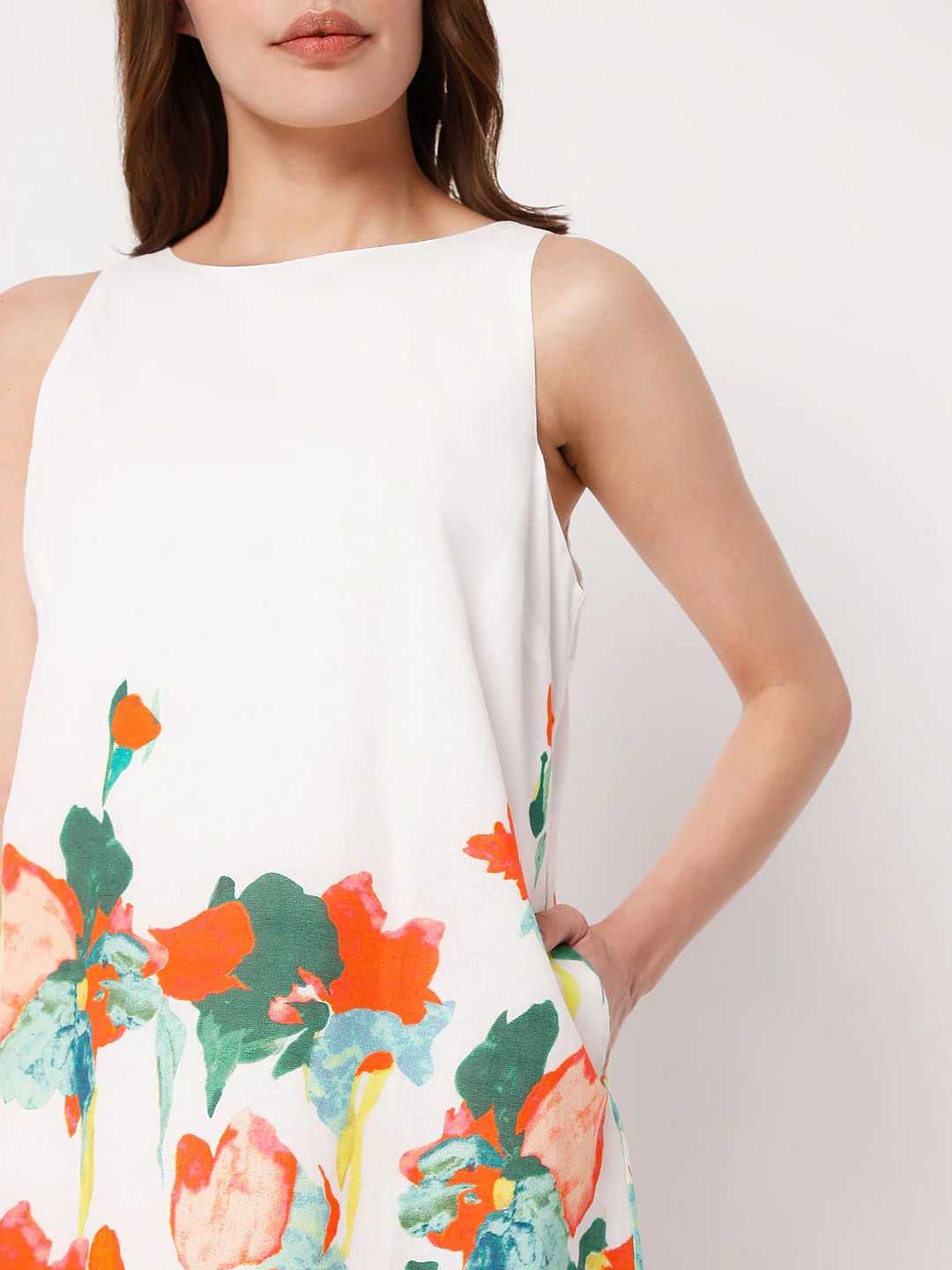 White Floral Shift Dress - Image 6