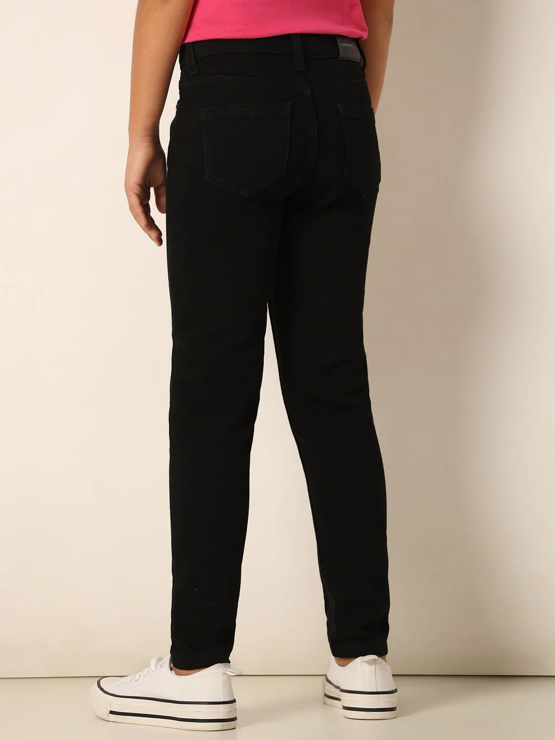 Black Mid Rise Wendy Skinny Fit Jeans - Image 3
