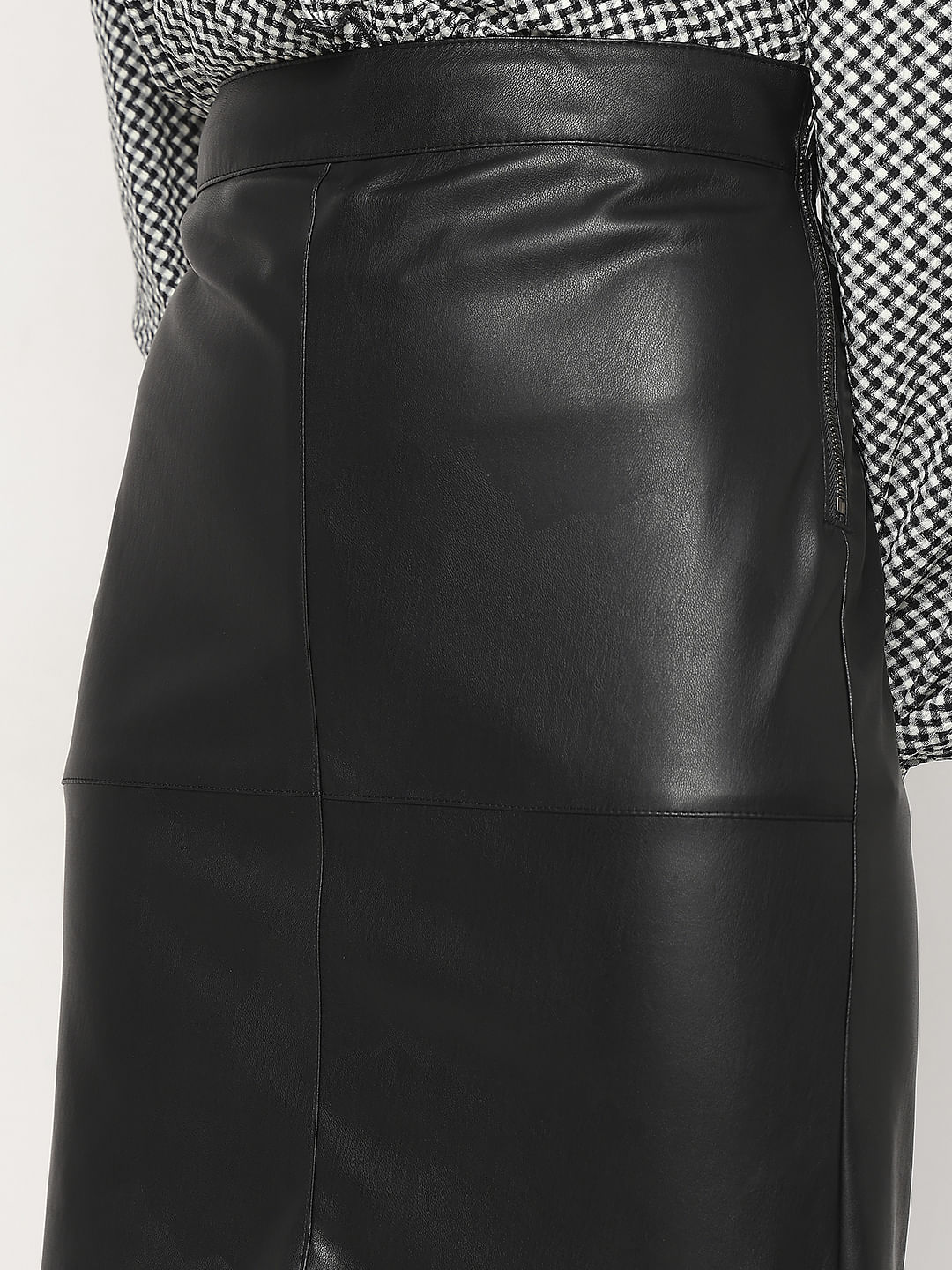 Black High Rise Pencil Skirt - Image 8