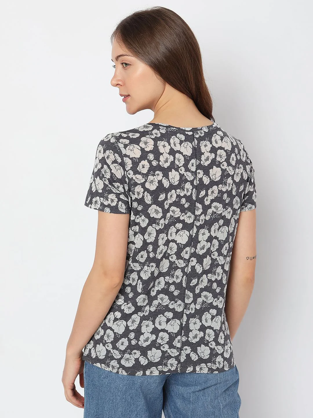 Blue Floral Print T-Shirt - Image 4