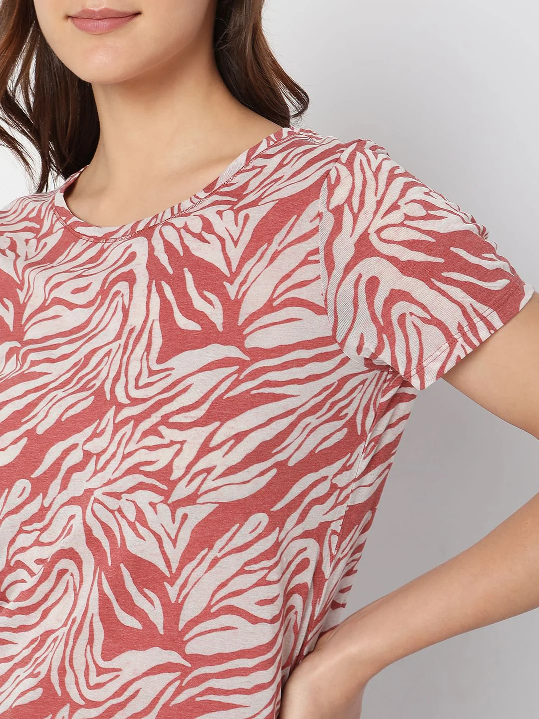 Peach Printed T-Shirt - Image 6