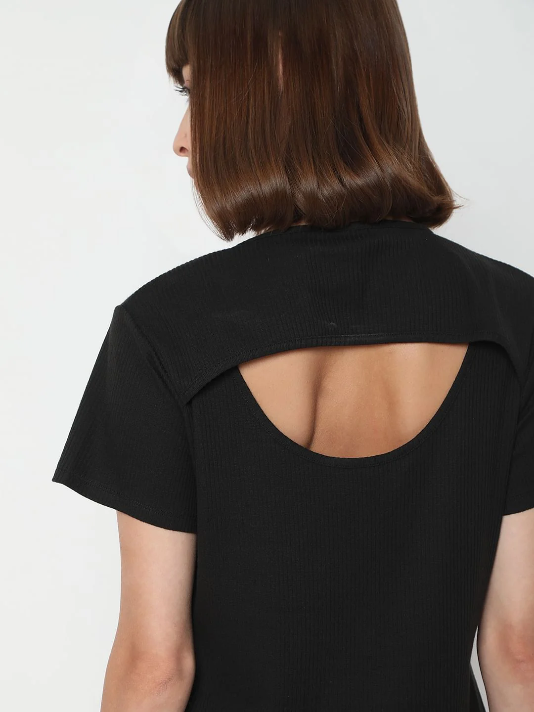 Black Ribbed T-Shirt - Image 5