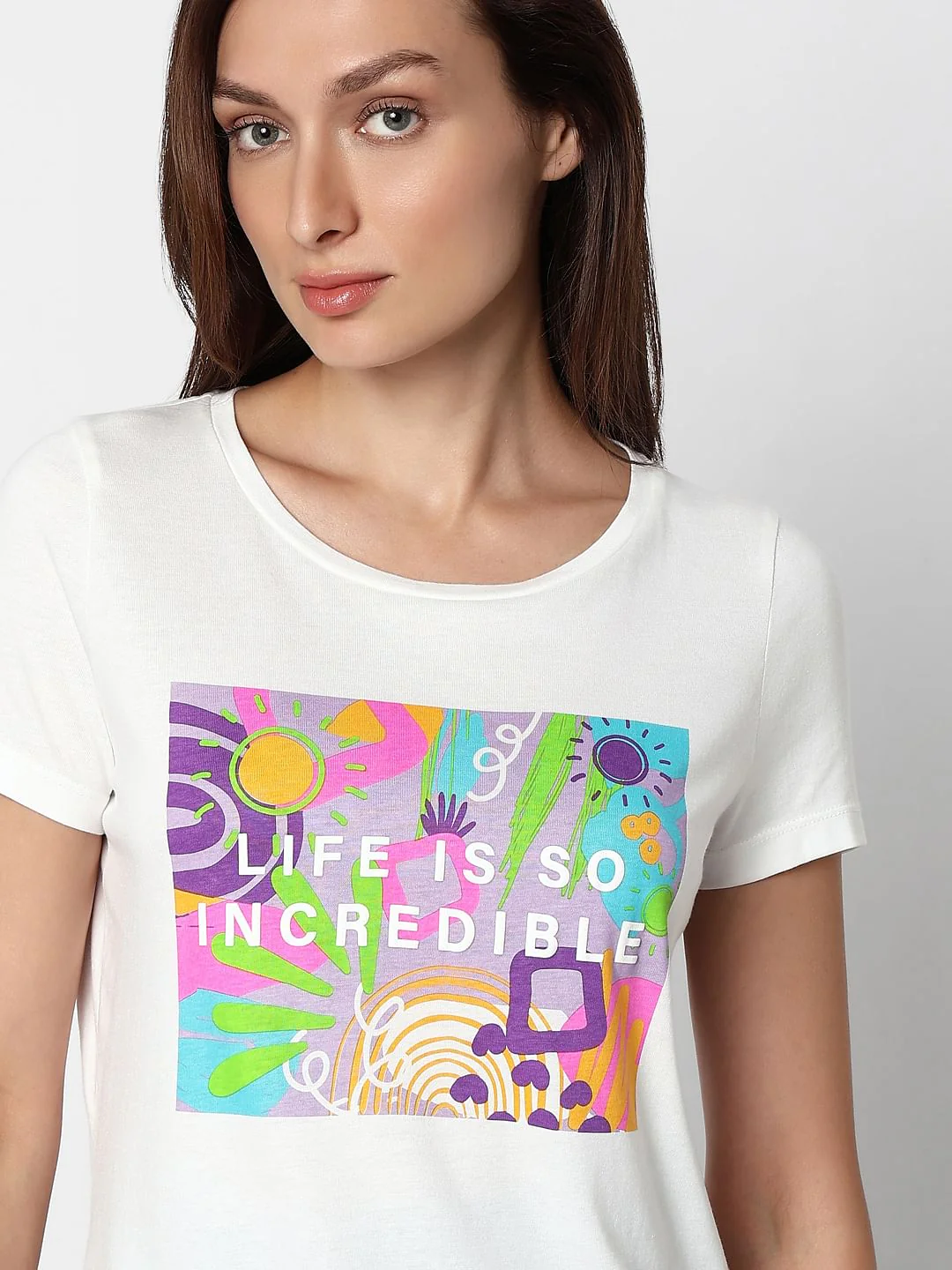 White Graphic Print T-Shirt - Image 6