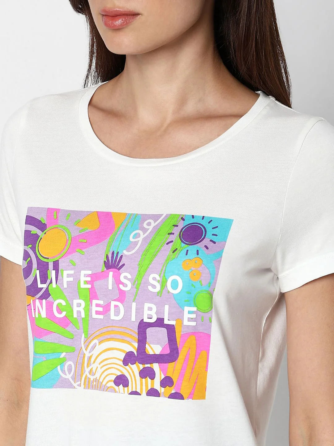 White Graphic Print T-Shirt - Image 8