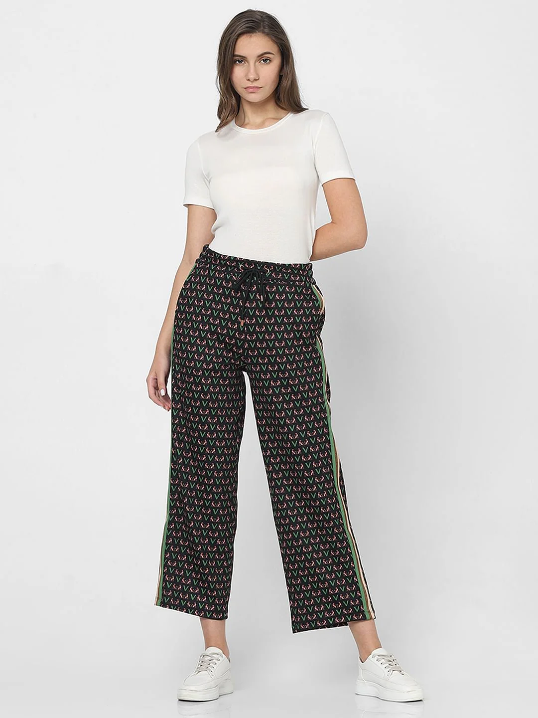Black Mid Rise Printed Co-Ord Set Joggers - Image 9