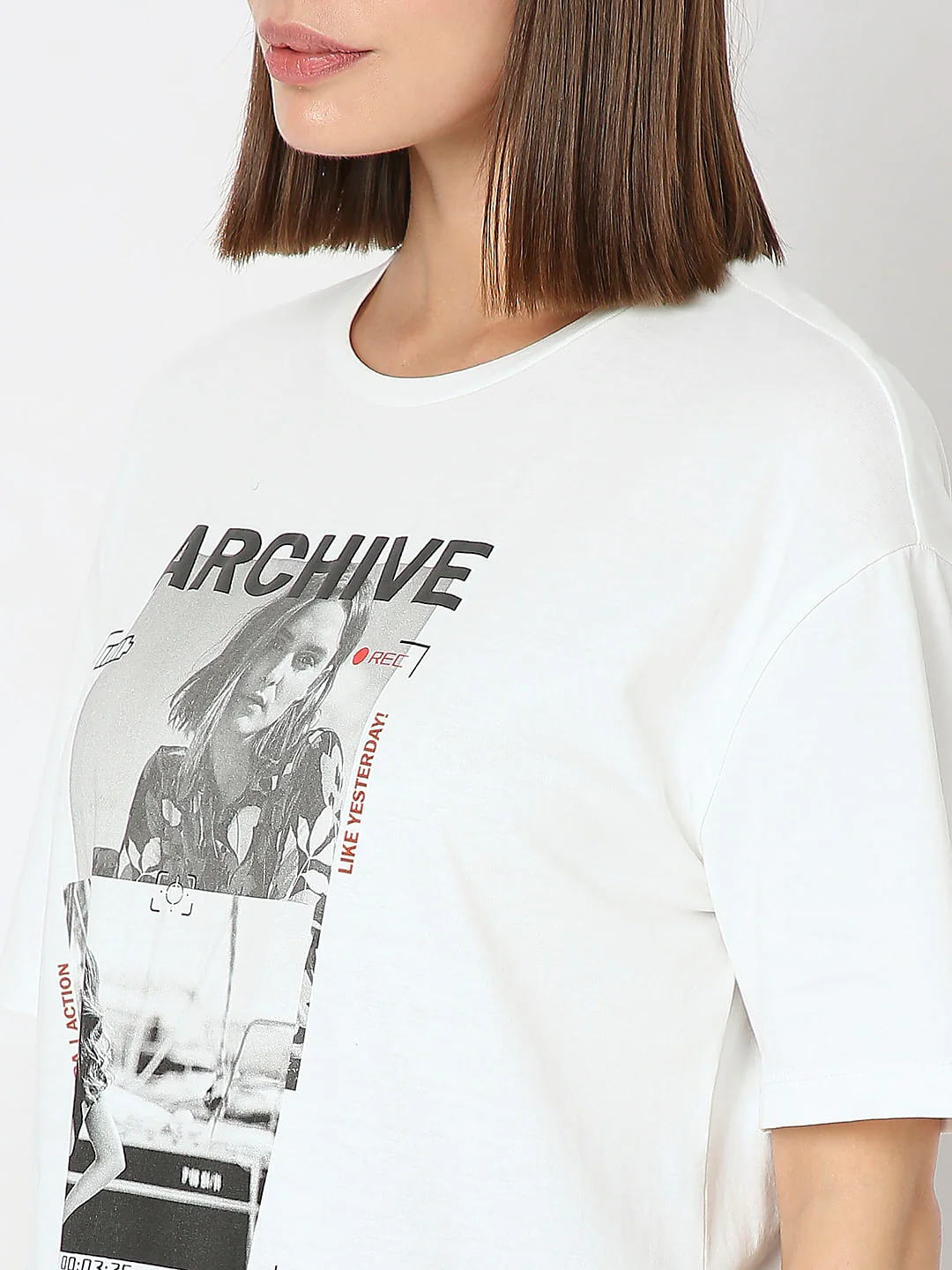 White Graphic Print T-Shirt - Image 8