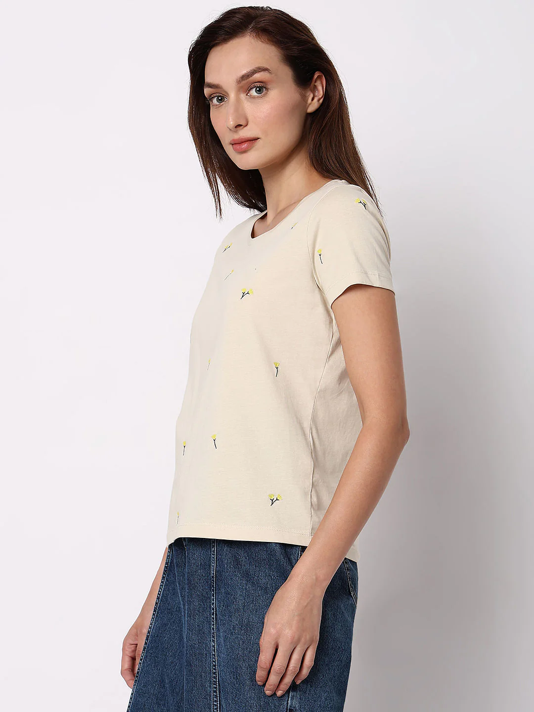 Beige Floral Embroidered T-Shirt - Image 3