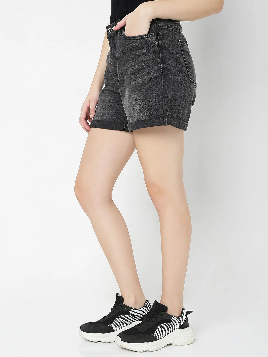 Drk Grey Mid Rise Denim Shorts - Image 2