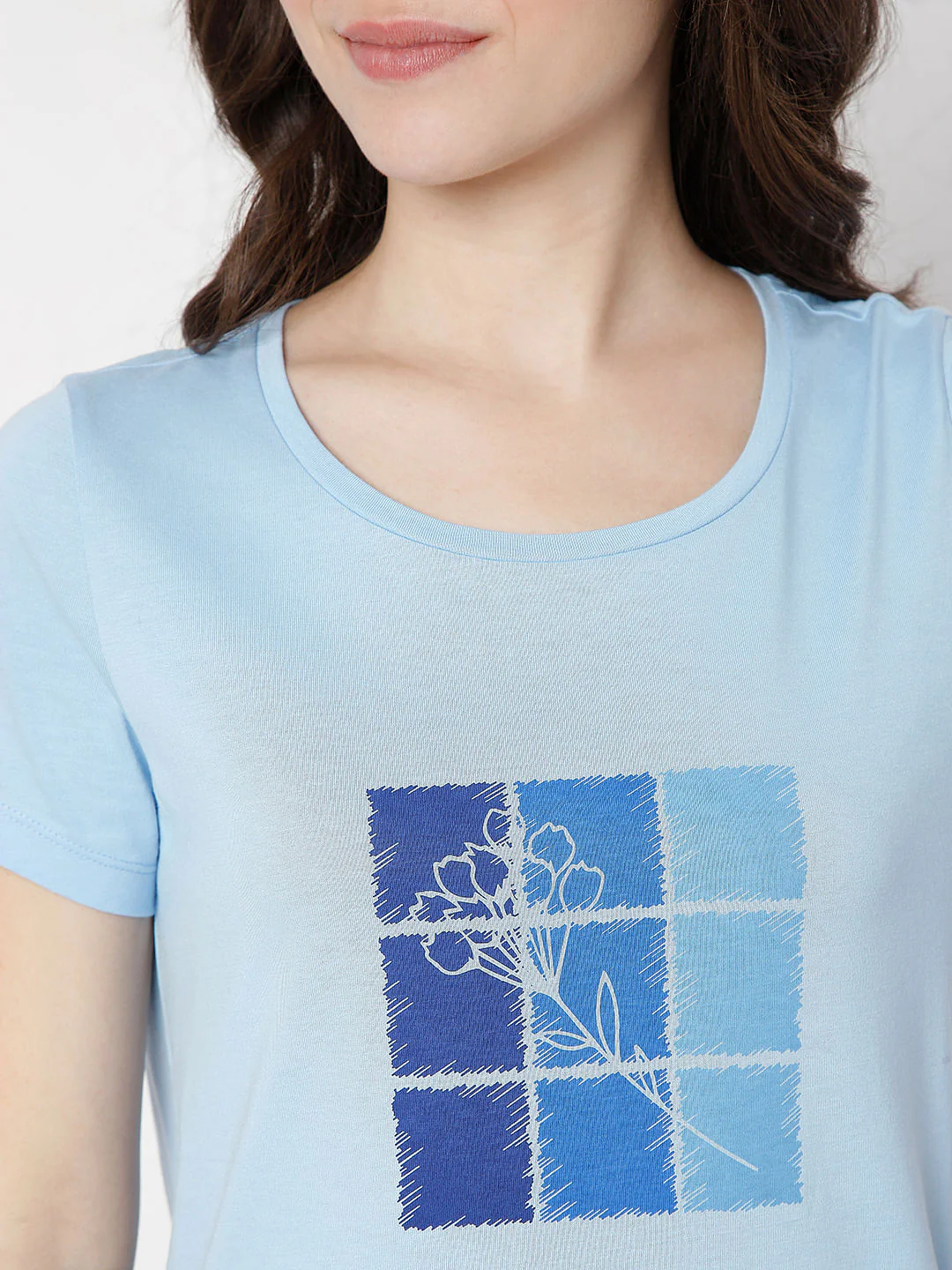 Blue Graphic T-Shirt - Image 6