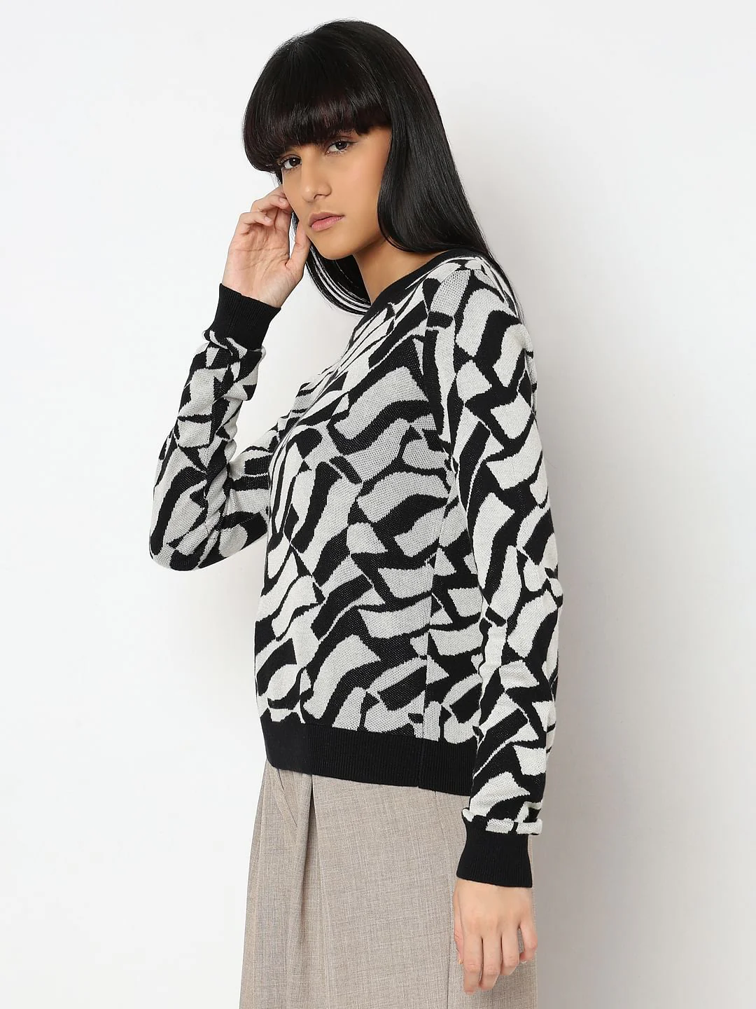 Black Abstract Print Pullover - Image 3