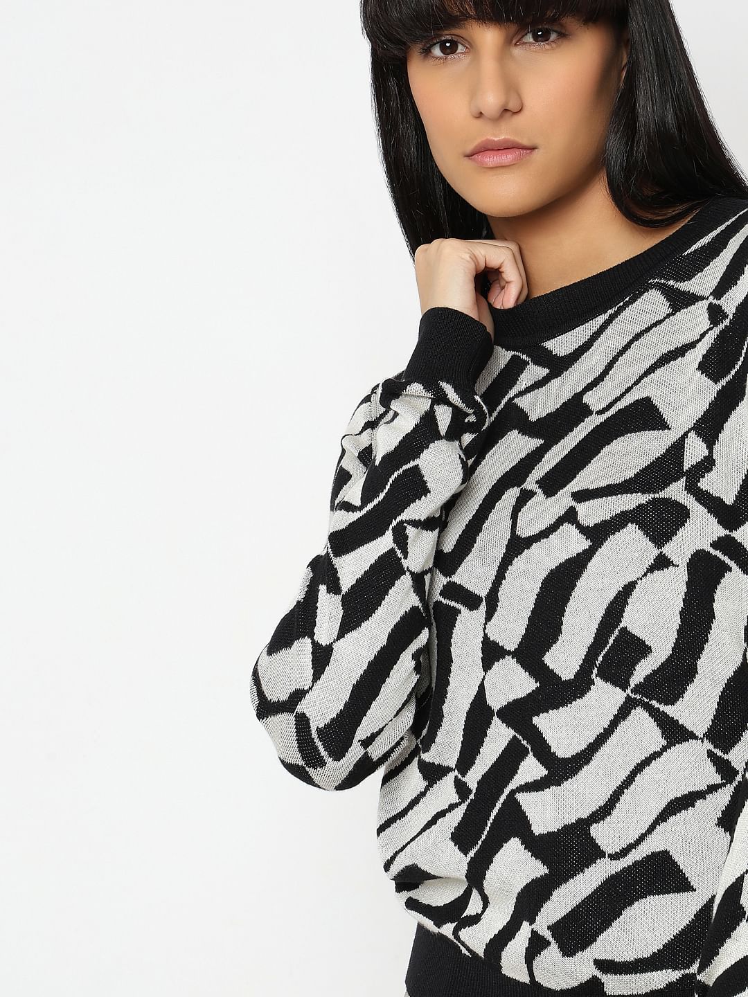 Black Abstract Print Pullover - Image 6
