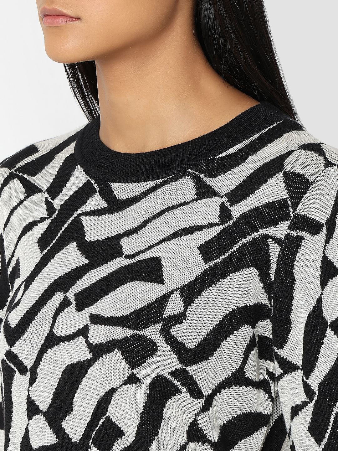 Black Abstract Print Pullover - Image 8