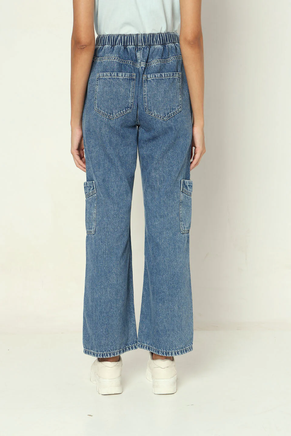 Shoelace Drawstring Wide Cargo Jeans - Image 10