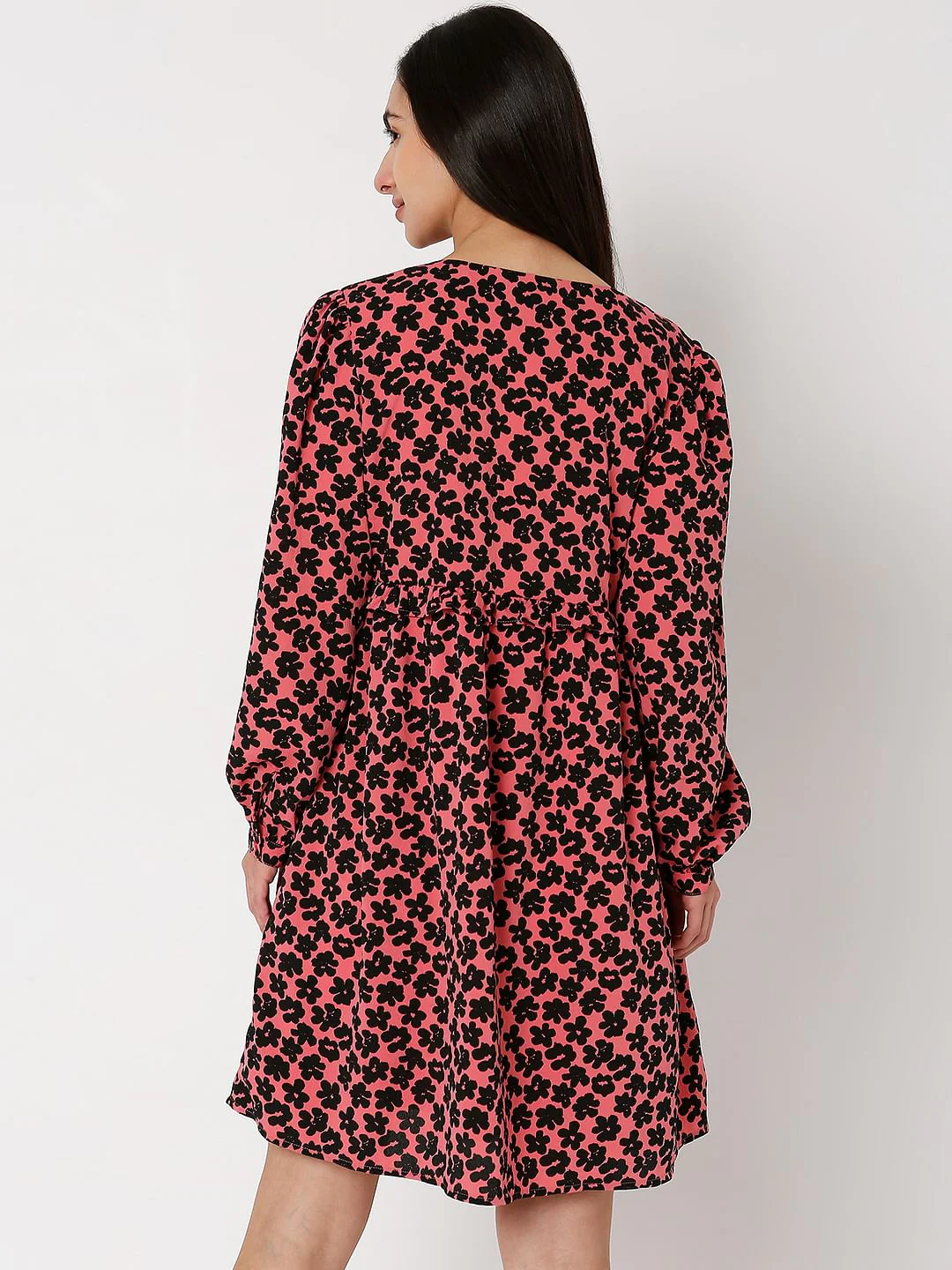 Pink Floral V-Neck Shift Dress - Image 3