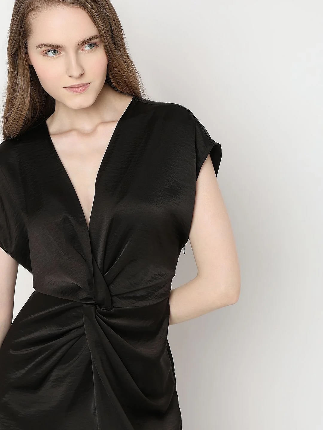 Black Front Knot Midi Dress - Image 5