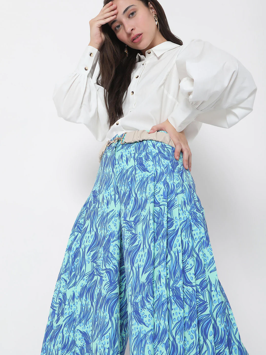 White Shirt - Image 2