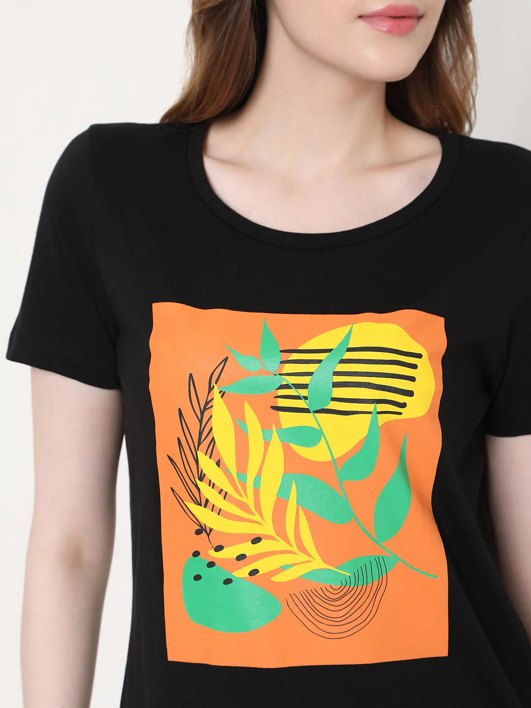 Black Graphic Print T-Shirt - Image 5
