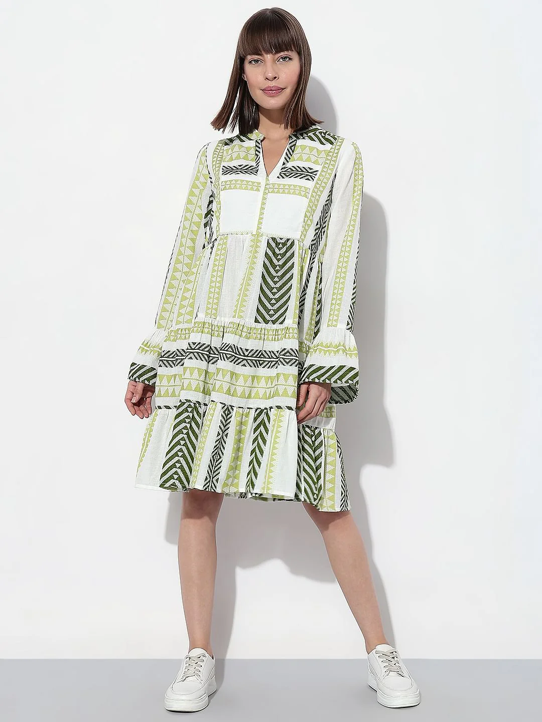 Green Chevron Print Shift Dress - Image 5