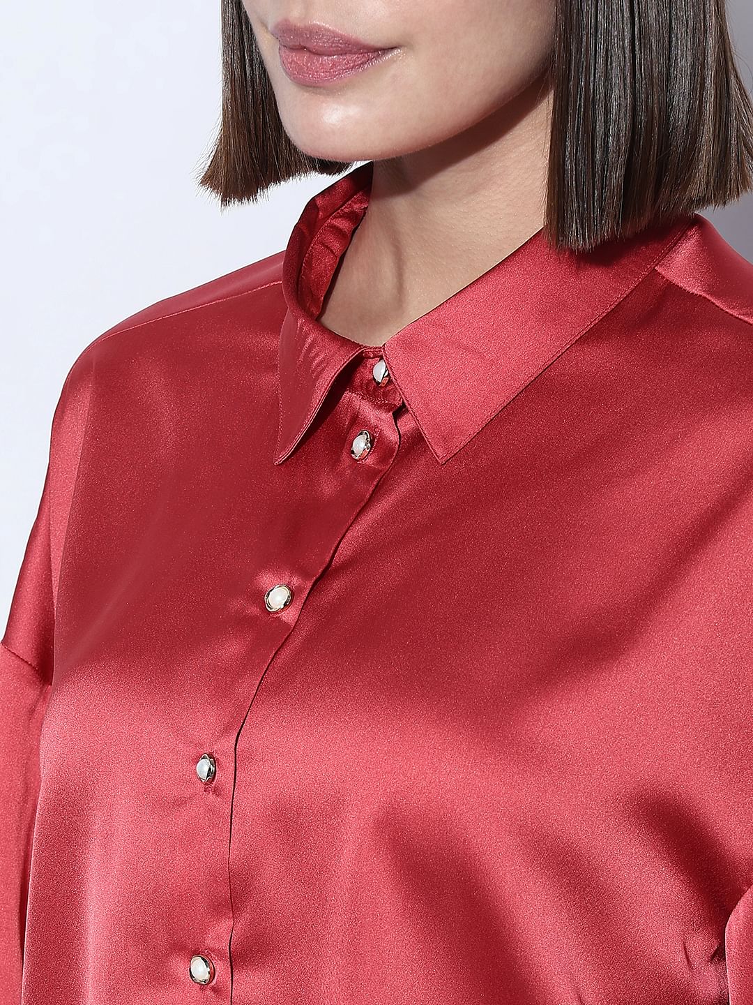 Red Satin Cropped Shirt - Image 8