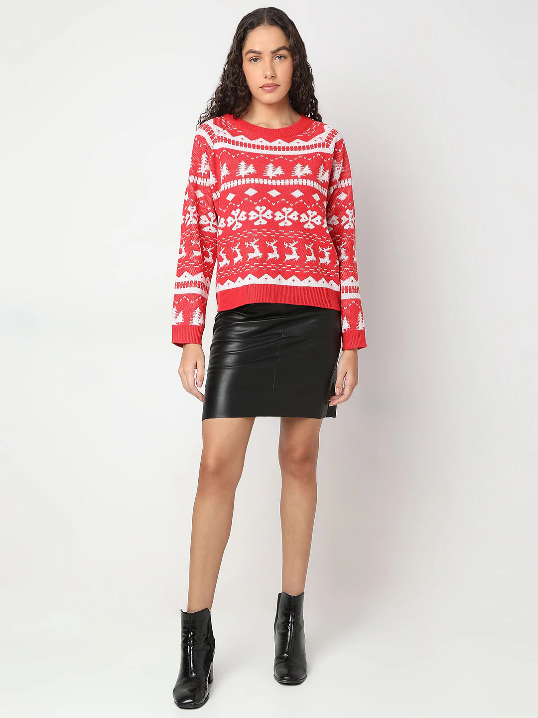 Red Christmas Print Pullover - Image 5