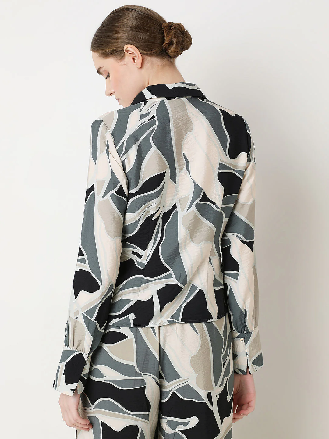 Green Front Knot Co-Ord Set Shirt - Image 4