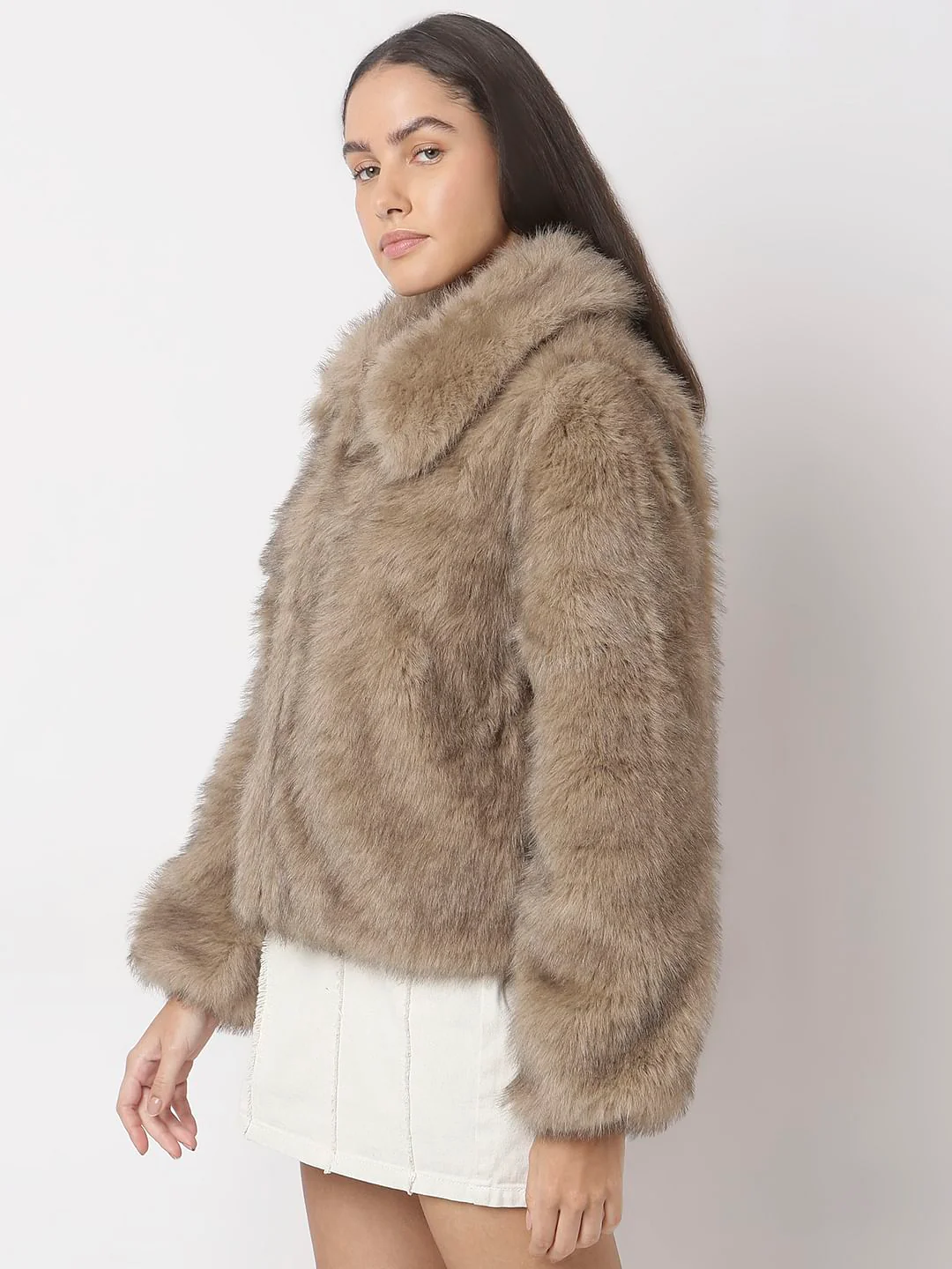 Light Brown Faux Fur Jacket - Image 3