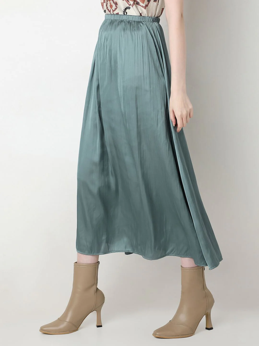Green High Rise Plisse Skirt - Image 3