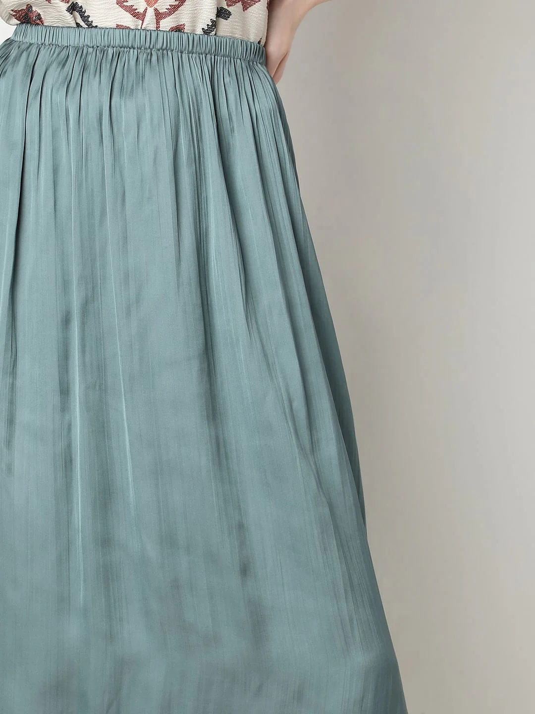 Green High Rise Plisse Skirt - Image 6