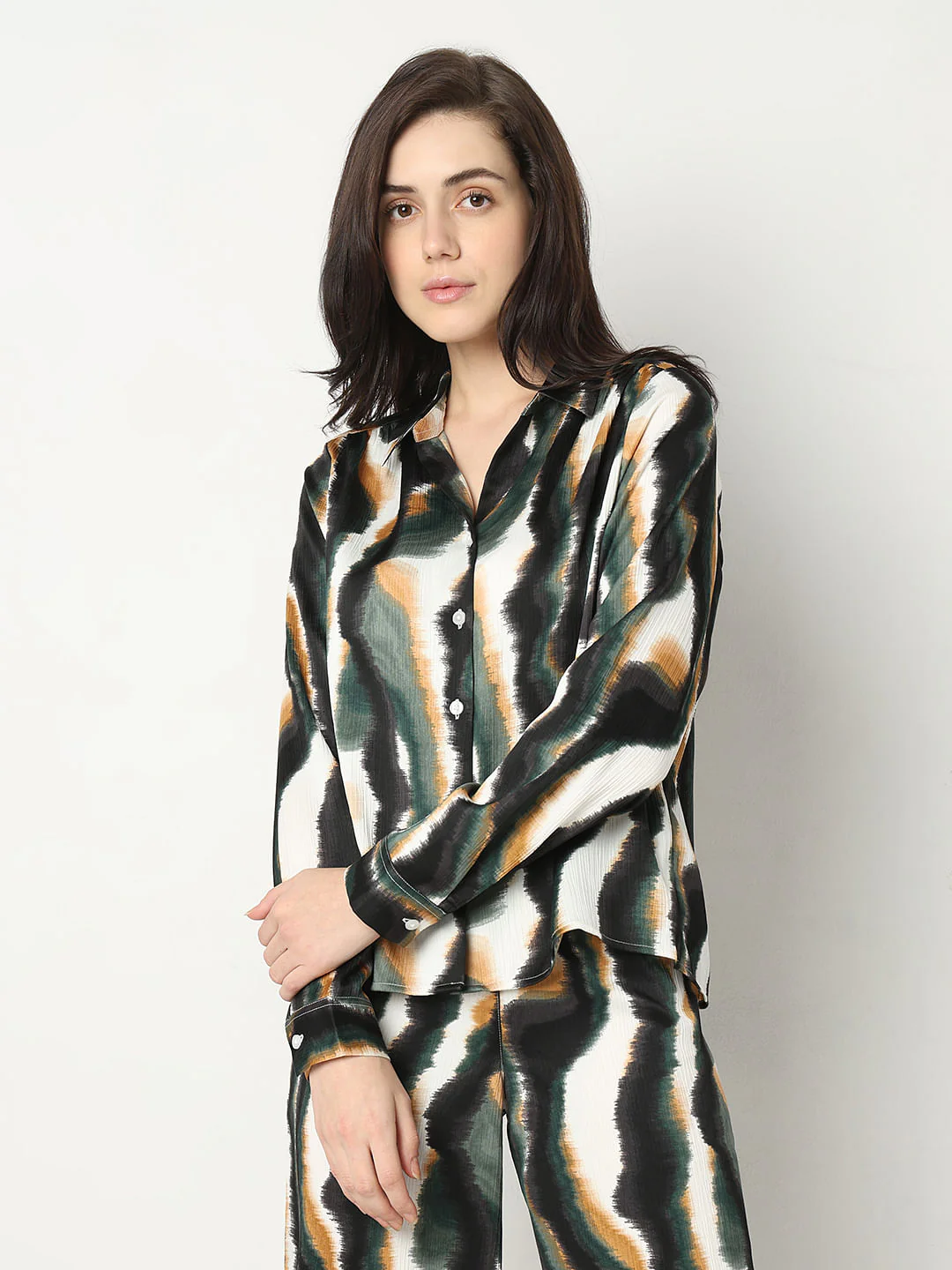 White Printed Shirts - Image 2