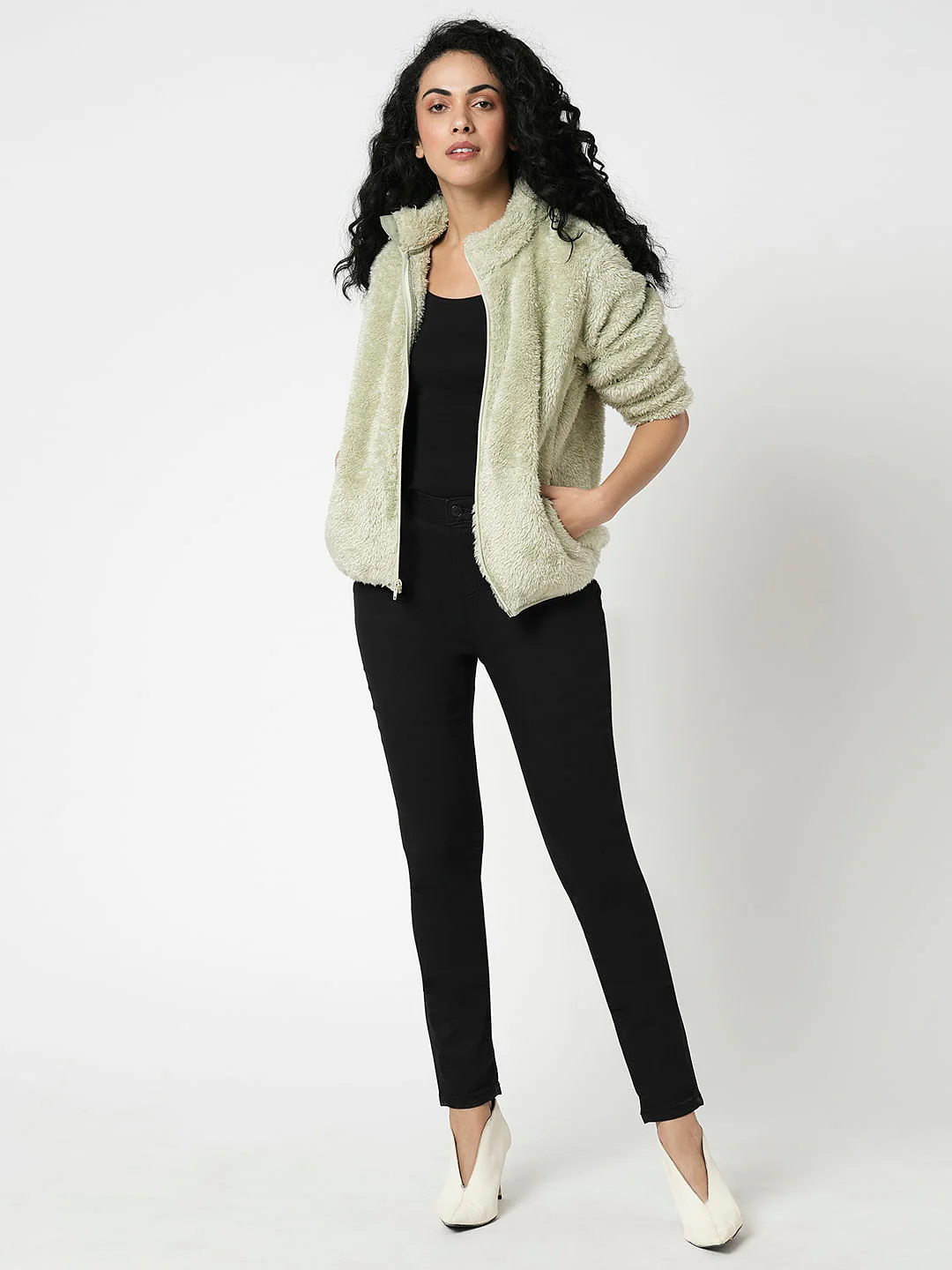 I.Scenery By Vero Moda Black Mid Rise Wendy Skinny Fit Jeans - Image 5