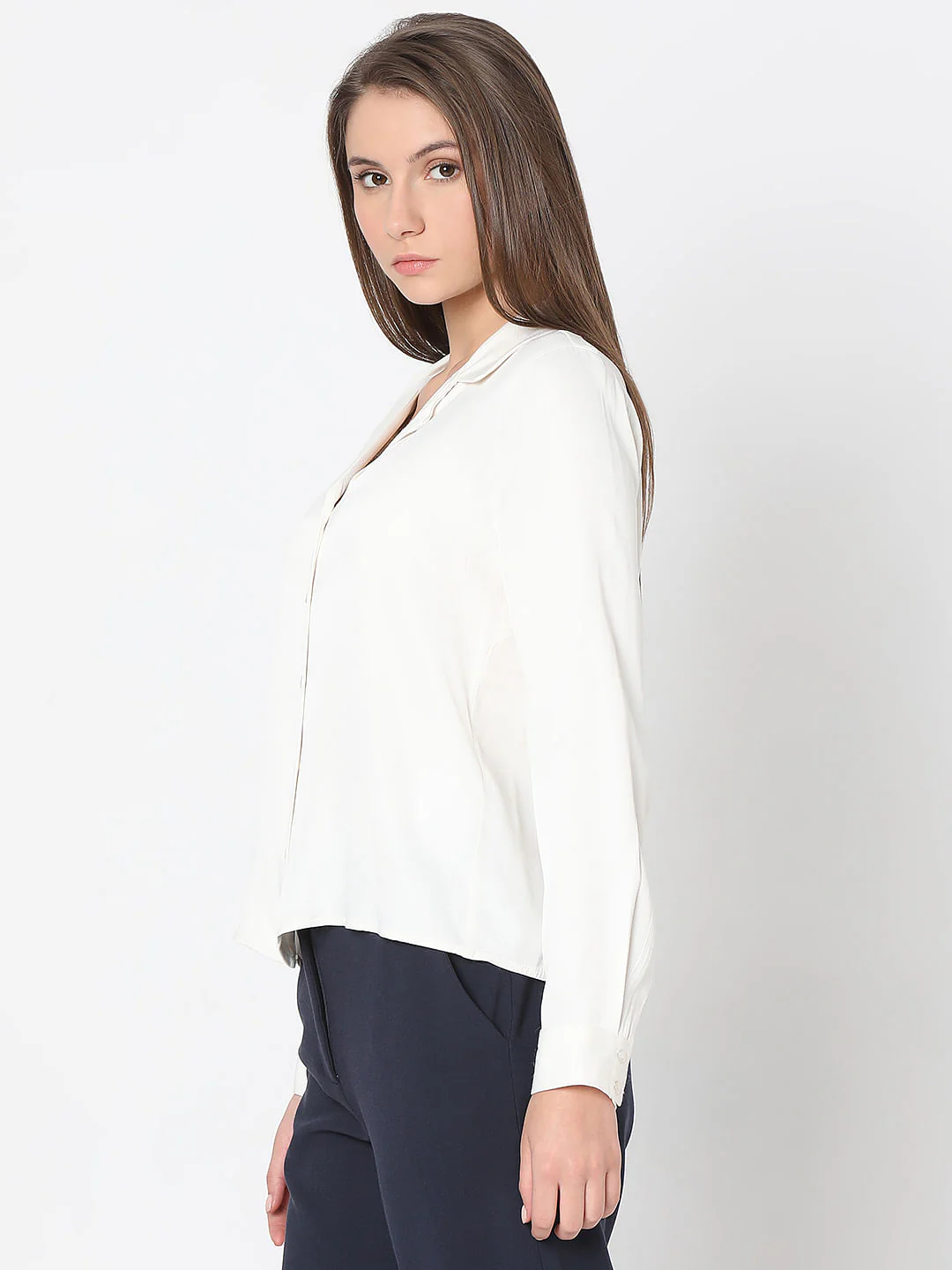 Off-White Oversized Shirt - Image 3