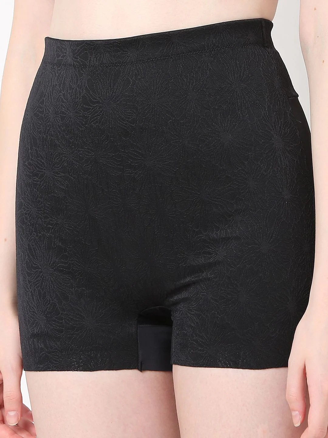Intimates Black Textured Thigh Shaper - Image 8